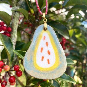 Colar Quase Uma Pêra